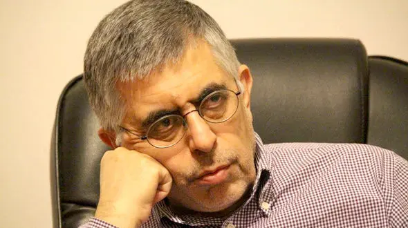 عکس ماشین آمریکایی  ضدگلوله کرباسچی وقتی شهردار تهران بود !