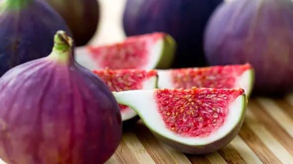 سرطان را با خوردن این میوه نابود کنید