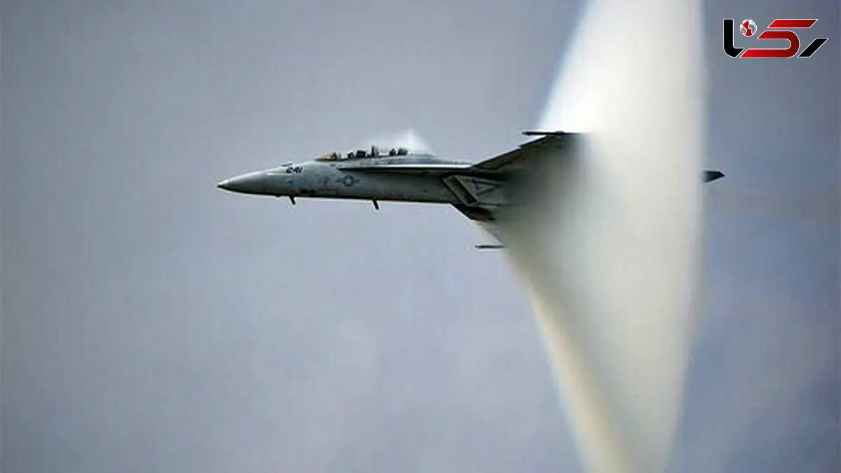 فیلم  لحظه هدف‌ قرار گرفتن جنگنده F35 آمریکا توسط پدافند نیروی هوافضای سپاه