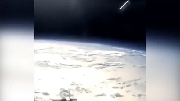 بیگانگان به ایستگاه بین المللی فضایی رسیدند + فیلم