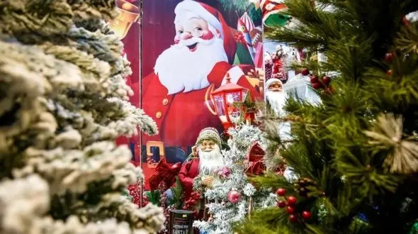 گزارش تصویری خریدهای شب کریسمس در تهران