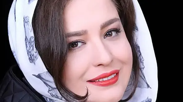 شکار یک عکس از خانم بازیگر فیگوری در صف نانوایی ! + بیوگرافی مهراوه شریفی نیا !