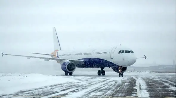 فرود اضطراری پرواز بندرعباس ـ تهران در فرودگاه یزد / علت چه بود؟