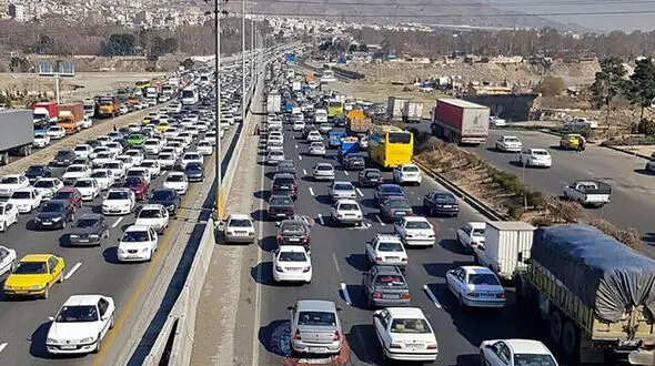پنج میلیون گردشگر طی پنج روز به گیلان سفر کردند/پرترددترین محور  آزادراه قزوین - رشت 
