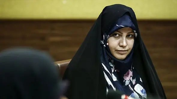 جاری شدن فاضلاب در منطقه ۱۹ تهران / عضو شورای شهر گلایه کرد!