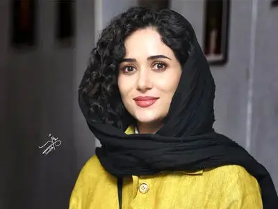 فیلم / پریناز ایزدیار ارغوان سریال زمانه ؛ همیشه به ازدواج فکر می کنم حتی اگر سرم شلوغ باشه / دوست دارم شوهرم رو خودم انتخاب کنم
