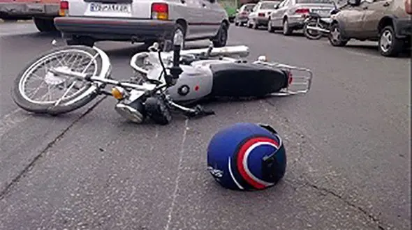 برخورد خونین 2 موتورسیکلت در زنجان 