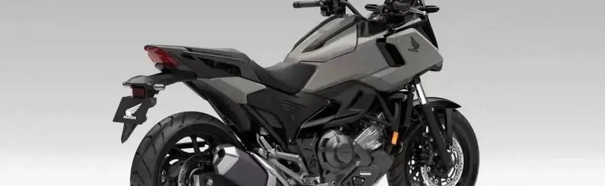 آشنایی با هوندا NC750X 2026؛ تغییرات جدید و رنگ جذاب خاکستری مات