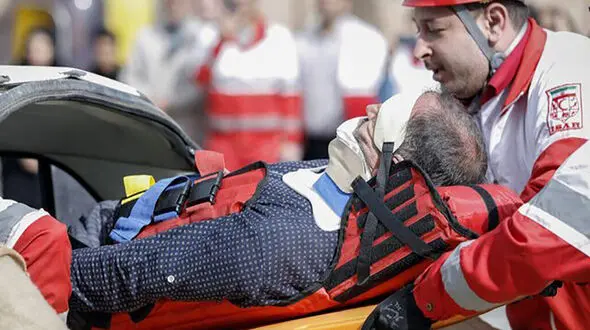 مصدومان واژگونی خودرو سمند نجات یافتند / علت حادثه چه بود؟