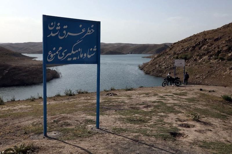 کشف پیکر جوان غرق شده در سد طرق توسط غواصان سازمان آتش‌نشانی مشهد