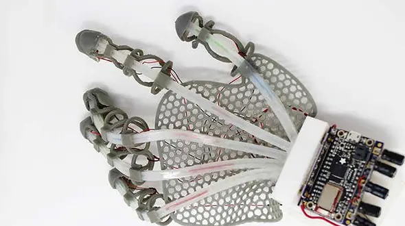 دستکش ها هم دارای حس لامسه شدند!