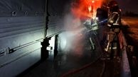 آتش سوزی یک دستگاه کامیون حمل کارتن در اتوبان قزوین