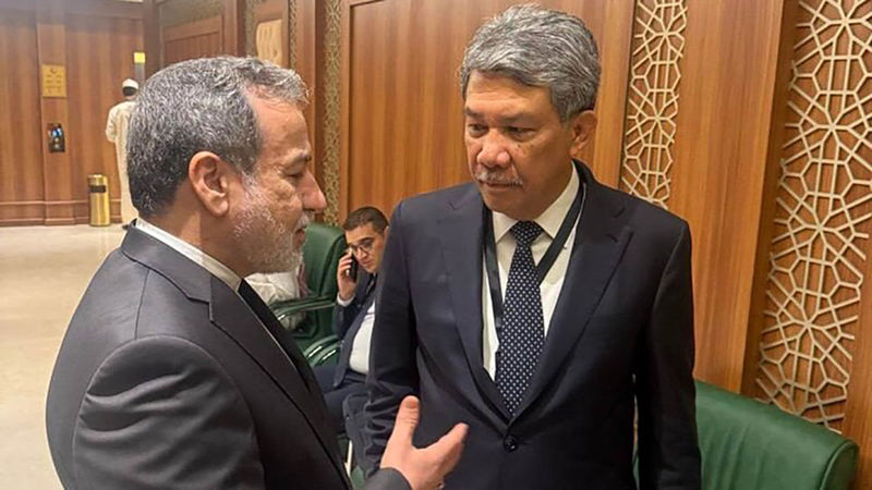 عراقچی با وزیر خارجه مالزی دیدار کرد