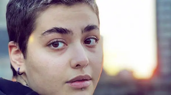 رفتار غیراخلاقی ریحانه پارسا 