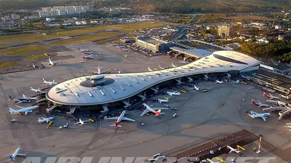 عکس حیرت انگیز از فرودگاه قدیمی بین المللی روسیه !