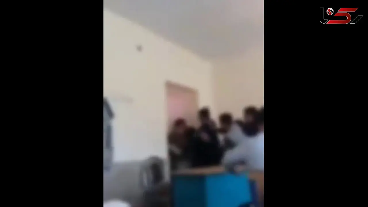 فیلم کتک خوردن معلم در تبریز قدیمی است؛ ماجرا به ۱۰ سال قبل بر می گردد