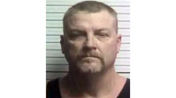 عقیم شدن یک مرد توسط 4 هم سلولی در زندان+عکس