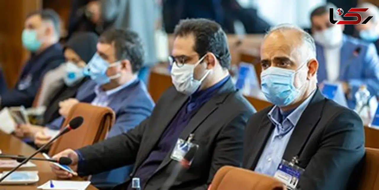 باید دکان برخی مدارس فوتبال جمع شود
