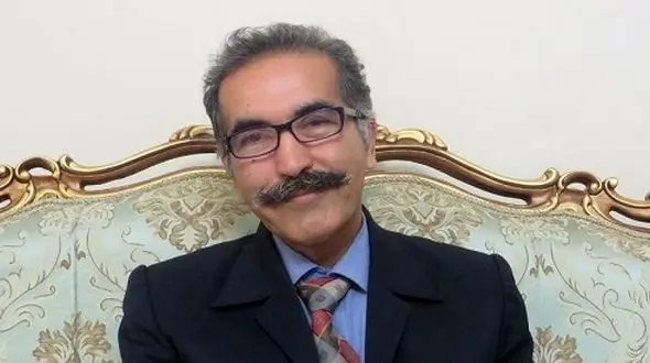 علی بهزاد روزنامه‌نگار پیشکسوت بر اثر کرونا جان باخت + عکس