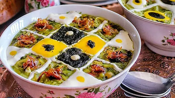 مواد لازم و طرز تهیه آش رشته برای 10 نفر / طرز تهیه آش رشته مجلسی و خوشمزه به روش تهرانی