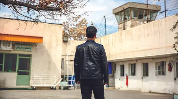 این مرد برکینگ بد ایران است / ناگفته های این معلم از حکم حبس ابد 