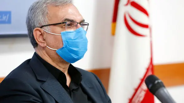 برکناری پدر دو تن از شهدای هواپیمای اوکراینی با حکم وزیر بهداشت