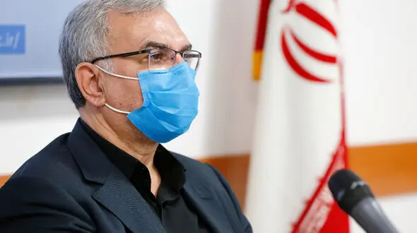برکناری پدر دو تن از شهدای هواپیمای اوکراینی با حکم وزیر بهداشت