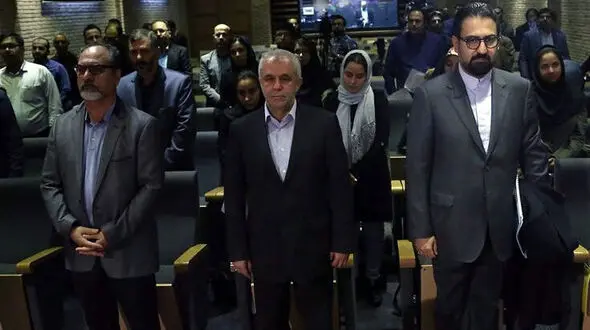 نوازندگی خیابانی دختران و پسران قانونی می شود