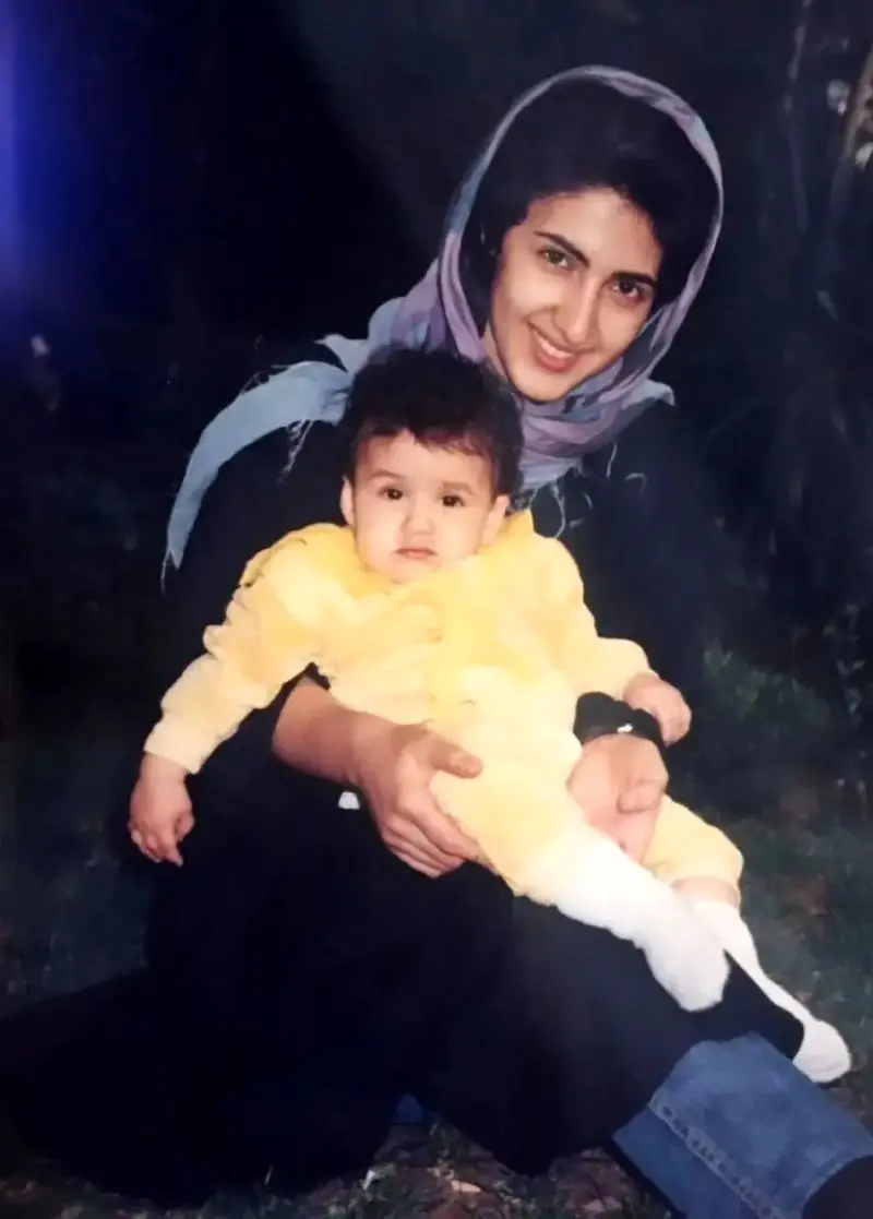 zirkhaki_fiilm_1762685246_3761998973905963389_1917305573_11zon