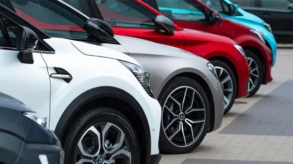 سامانه خودروهای وارداتی هفته آینده ثبت نام می کند / ۵۰۰ میلیون تومان بلوکه کنید 