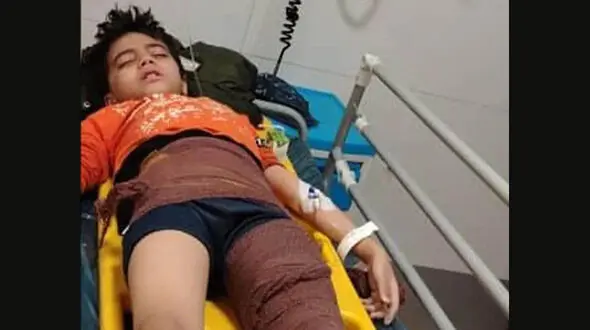لگد معاون مدرسه به لگن بچه دبستانی در مشهد ! + اطلاعیه آموزش و پرورش  و عکس
