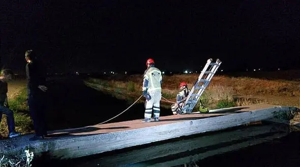 برق جان ماهیگیر آستانه ای را گرفت