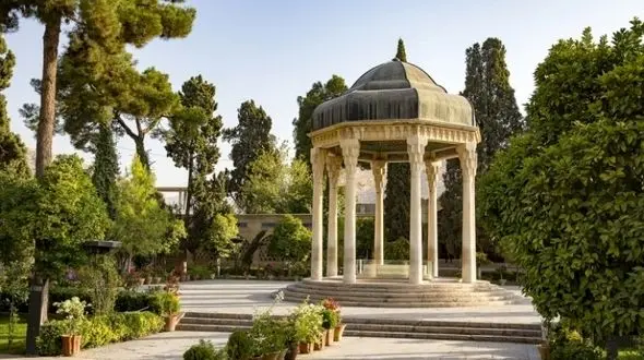 فال حافظ امروز / 6 آبان با تفسیر دقیق + فیلم