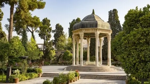 فال حافظ امروز / 9 آبان با تفسیر دقیق + فیلم