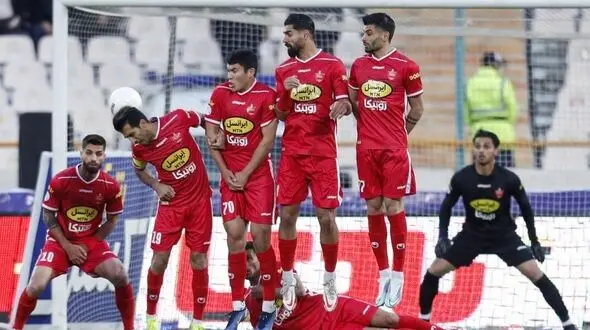 گل دوم پرسپولیس به صنعت نفت با گل به خودی میثم تهیدست+فیلم