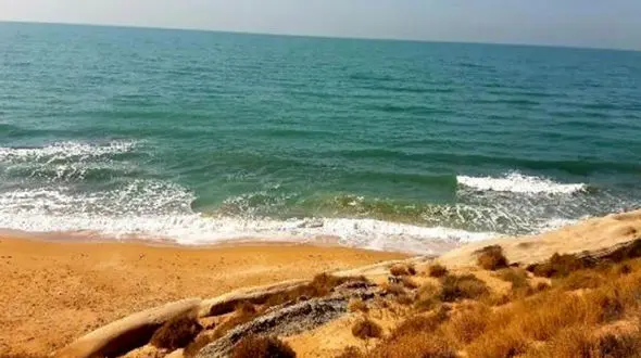 ساحل نیرم پارسیان هرمزگان + فیلم