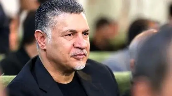 نگاهی به حیاط خانه باصفا و سرسبز علی دایی اسطوره فوتبال/ حیاط نگو باغ بگو +عکس