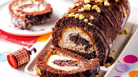 رولت شکلاتی / شاهکار شیرینی‌پزی کلاسیک + فیلم