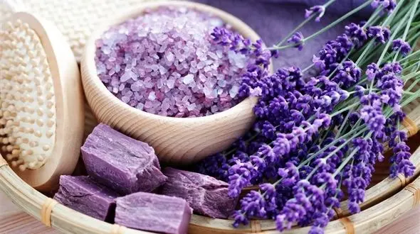 خواص عرق اسطوخودوس