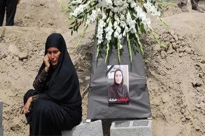 شلیک سه موشک به مدرسه ای در ایران و مرگ ۱۶۳ کودک/ حمله آمریکا به مدرسه میناب؛ از مرگبارترین کشتارهای کودکان/ سکوت متحیر کننده جهان!