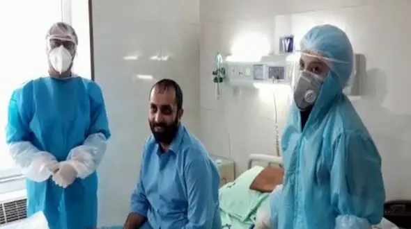 اشک ریختن بیمار کرونایی برای کادر درمان یک بیمارستان در قم + فیلم