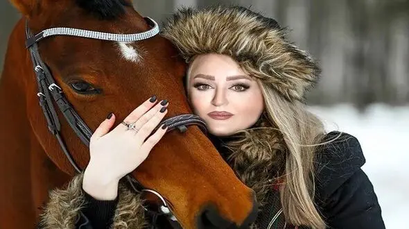 فیلم آواز شاد /  بازار عروسی بازیگرا داغه نعیمه نظام دوستم عروس شد شوهرش خواننده مخصوص آوورد