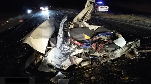 تصادف خونین در محور نهبندان - بیرجند/ راننده پراید در دم جان باخت