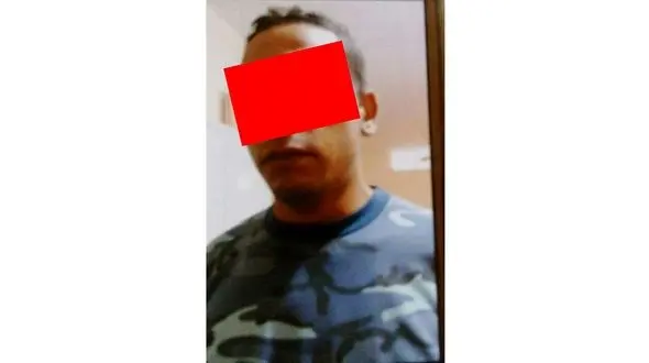 علی مورچه  با ساطور به پلیس حمله کرد +عکس