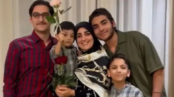 ویدئو/یه مادر ایرانی همیشه غُر میزنه، حتی اگه هنرمند باشه/ ستاره سادات قطبی: همش بشور بساب، مریض داری کن با موهای ژولیده پولیده