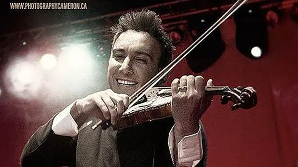 دانلود  آواز باشکوه  شادمهر عقیلی و محسن یگانه ! / آهنگ دیگه زیبا نیست این رویا بی تو آروم ندارم !