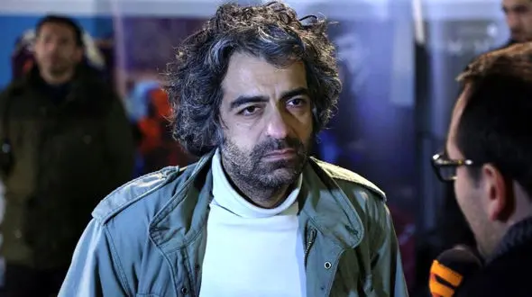   اکبر خرمدین از قصاص نجات یافت / همه رضایت دادند! + جزییات