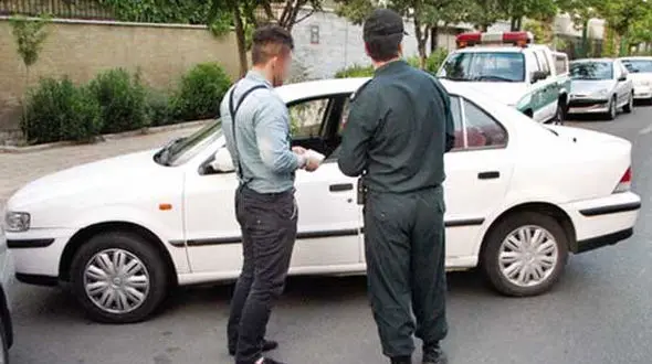 خودرو حریم خصوصی افراد است/ بازرسی داخل خودرو نیاز به حکم قضایی دارد