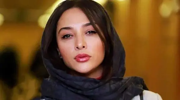 عکس ها / آناهیتا درگاهی با تیپی شیک، چشم‌ها را خیره کرد/ استایل ستاره سینما؛ آناهیتا درگاهی در یک مراسم مهم اکران های کپی 