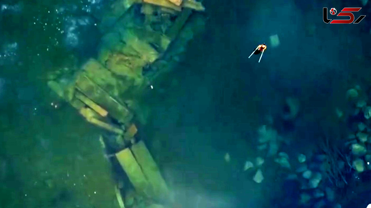 اسکیت سواری روی زندان متروکه در  زیر آب! +فیلم